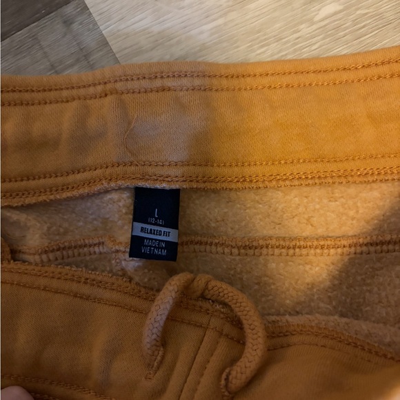 Carhartt Women's Mustard Joggers - Picture 2 of 4
